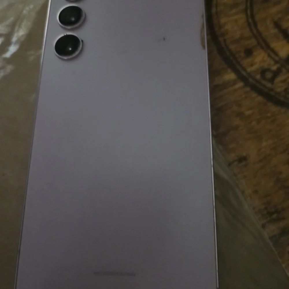 Smartphone with Gradient Display
